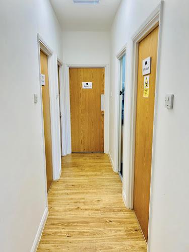 The Chesham Dentist | Private & NHS Emergency Dentist Near Me | Invisalign | Endodontic Specialist | Dental Implants