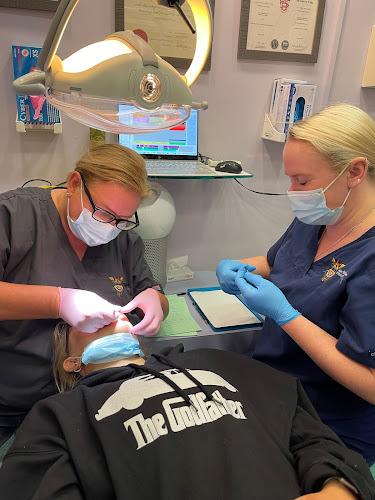 Smilinggiraffeorthodontics Frances Willner