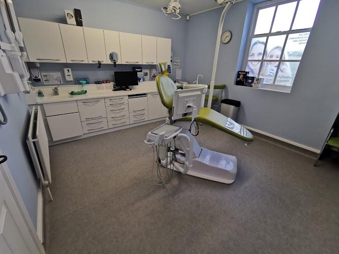 Acer Dental Clinic