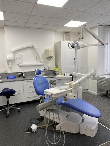 Dental Care Clinic | Private Dentist | Orthodontics | Invisalign | Teeth Whitening | Dental Implants | Newcastle | Gateshead