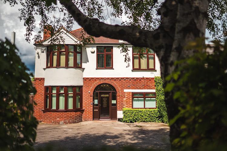 Flint & Flint Dental Surgeons