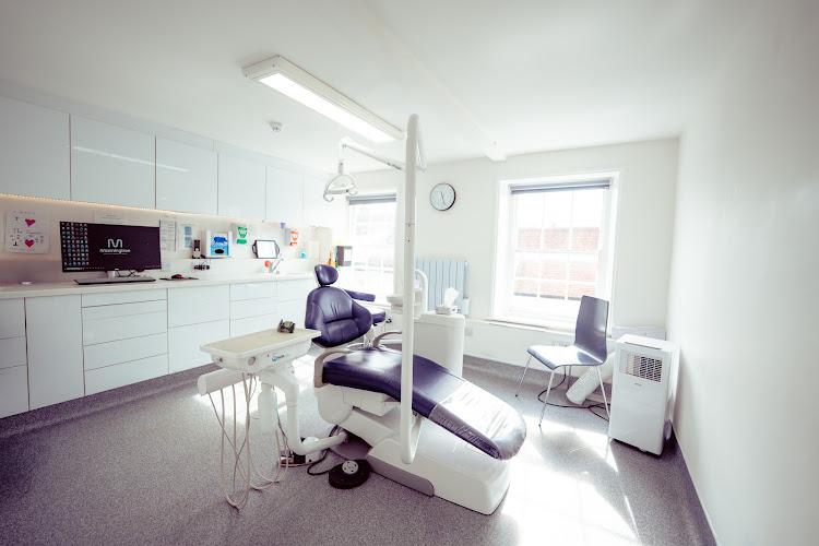 Manningtree Dental and Implant Centre