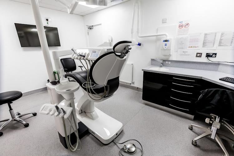 Hockley Dental Care - Dentistry for You (NHS & Private)