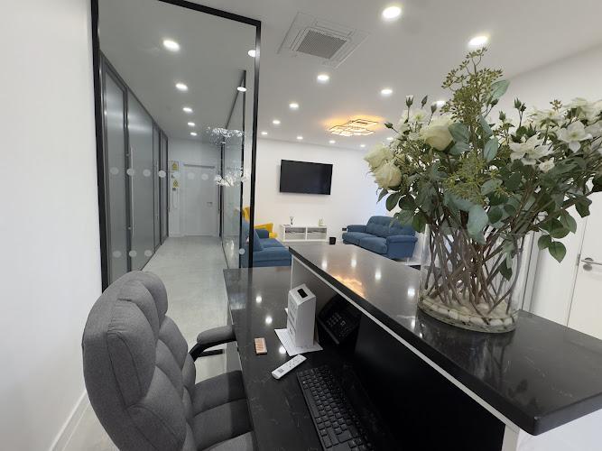 Proclinix Dental Implant Centre