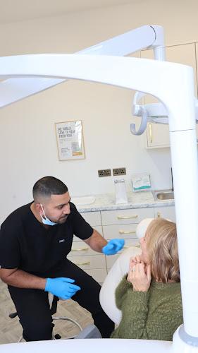 Stockton Heath Dental and Implant Centre | Dentist Warrington | Composite Bonding | Invisalign Provider Warrington