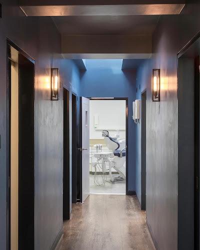 White & Co. Dentist at Battersea Rise
