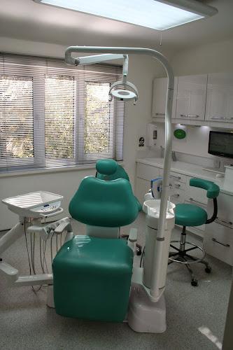 Handside Dental Clinic