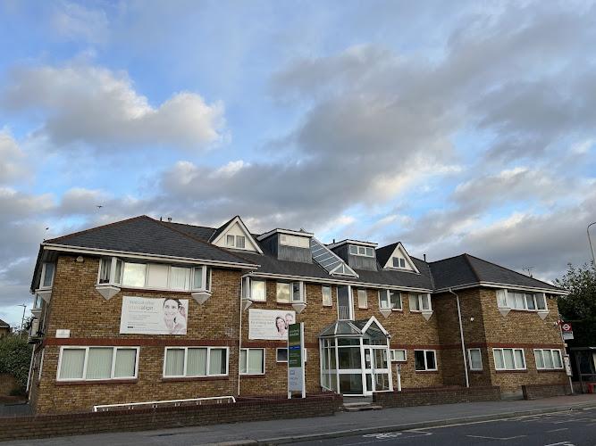 Whalebone Lane Dental & Sedation - Essex family dental care