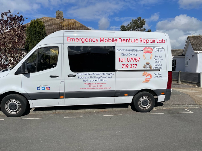 Mobile Denture Repair