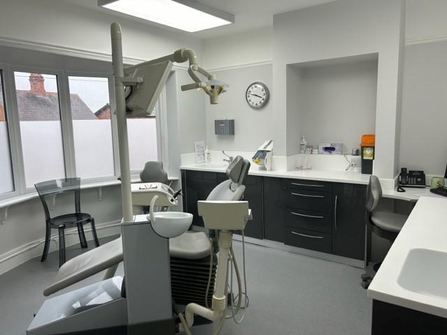 Oaklands Dental Care