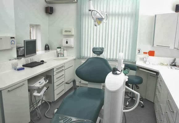 Lynwood Dental & Implant Centre