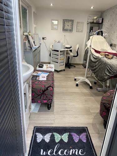 Diamond Laser Teeth Whitening and Aesthetics