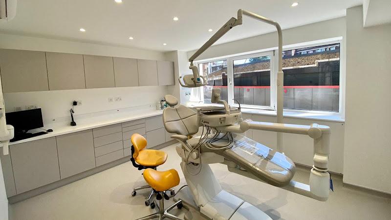 Knightsbridge Dentist