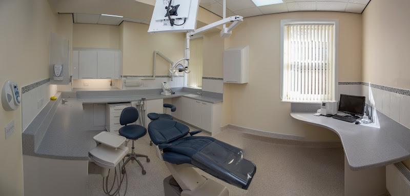 South Coast Implant & Cosmetic Dentist and Dental Learning Centre