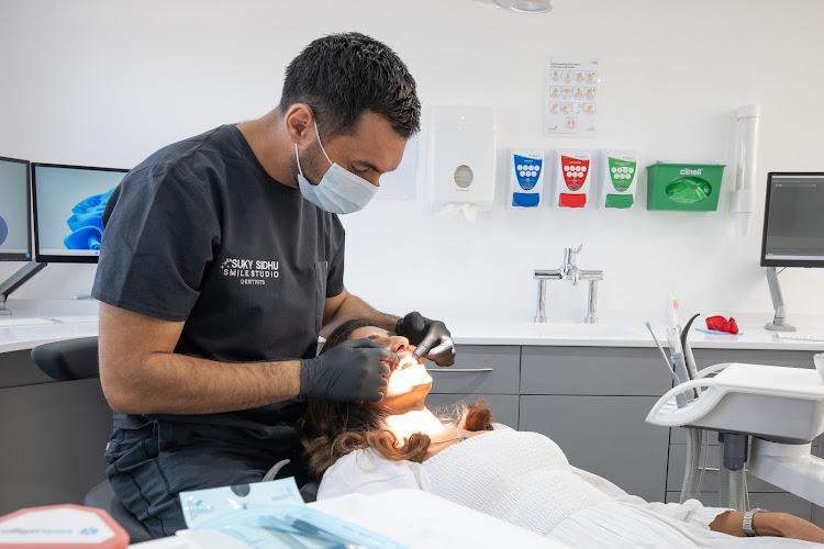 Smile Studio Dentists