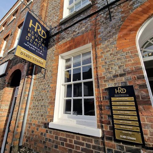 Henley Reach Dental Cosmetic & Implant Clinic