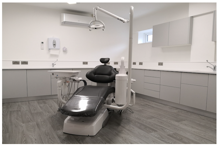 Elegant Smiles Dental and Implant Centre | Award Winning Dentistry