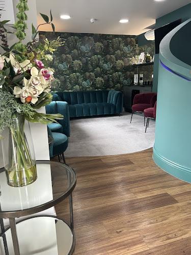 Green Square Dental and Implant Centre