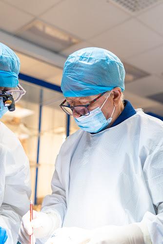 Ucer Clinic - Dental Implants Specialist