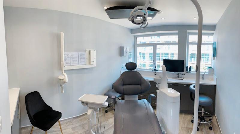 Broadway Dental Boutique | Crawley Dentist